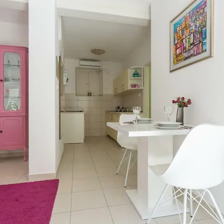 Apartment Mara